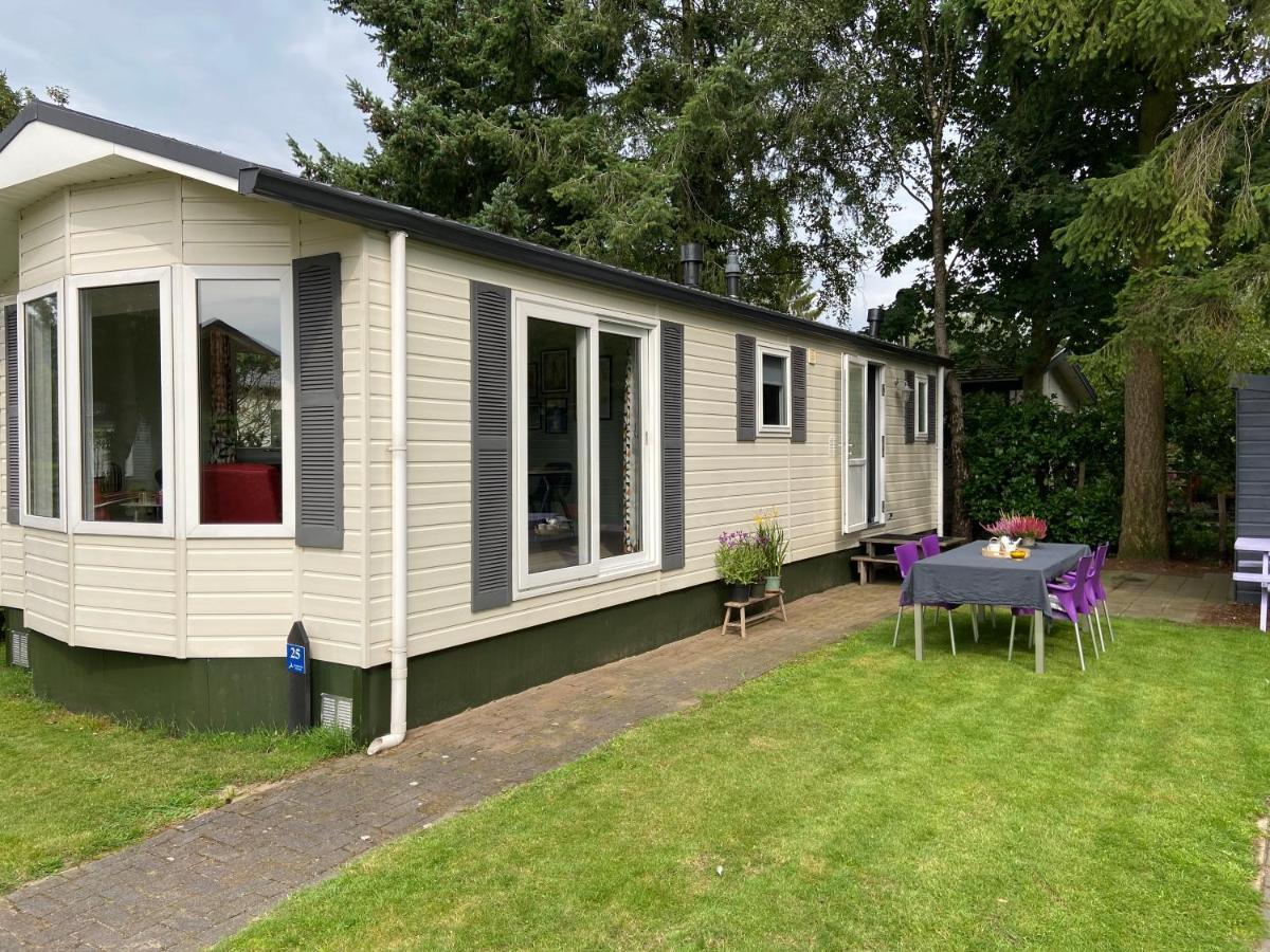 Ruim En Modern Chalet In De Veluwse Bossen Putten Exterior foto
